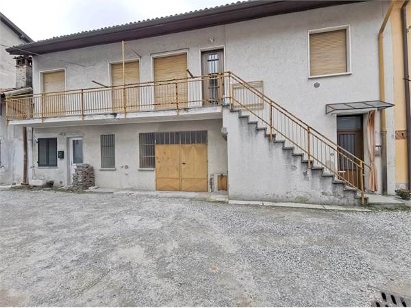 PORZIONE DI CASA